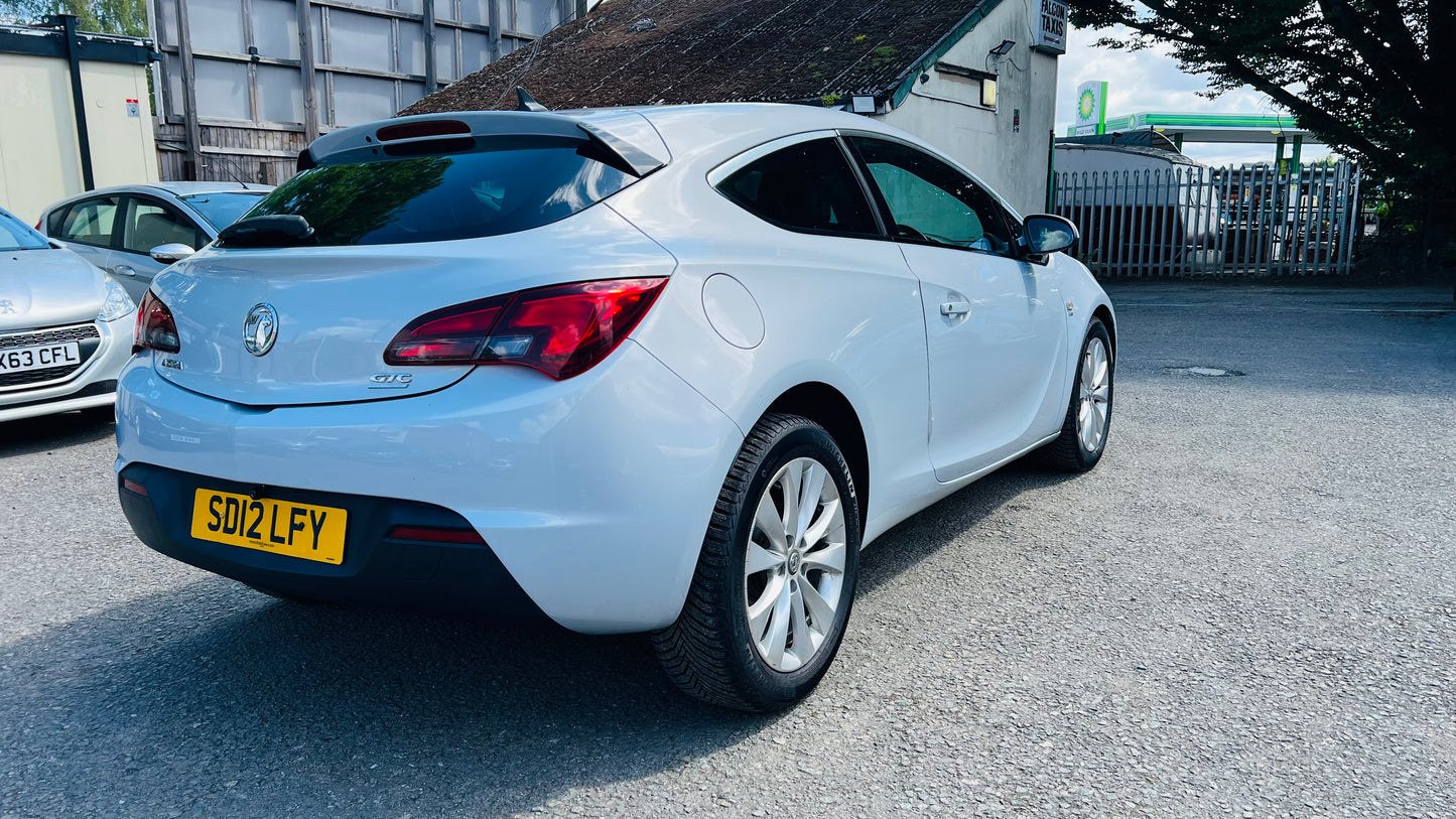 Vauxhall Astra GTC 1.4T SRi 3dr