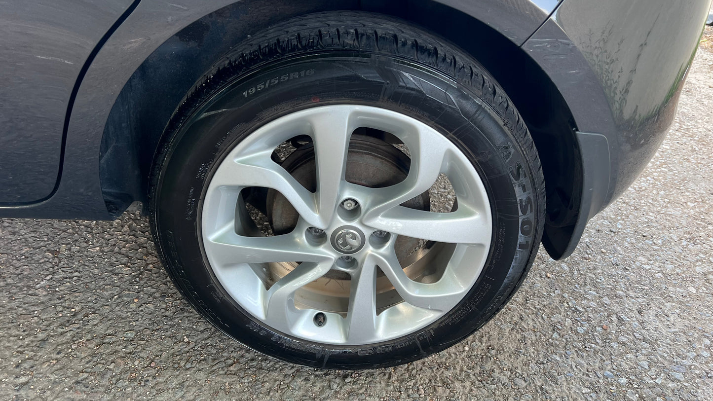 Vauxhall Corsa 1.4i 2016 5dr