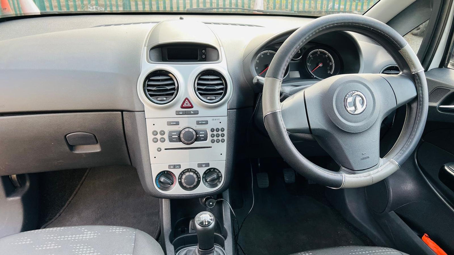 Vauxhall Corsa 1.2 16V Sting Euro 5 3dr image 25