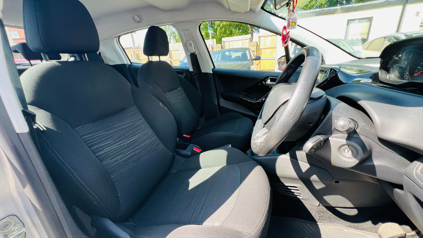 Peugeot 208 1.0 VTi Access+ Euro 5 5dr