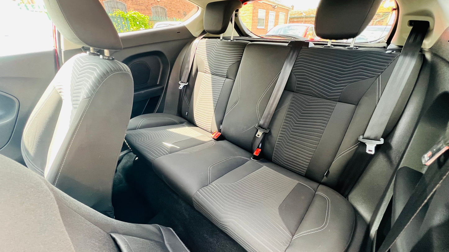 Ford Fiesta Zetec 1.25L 2013 3dr