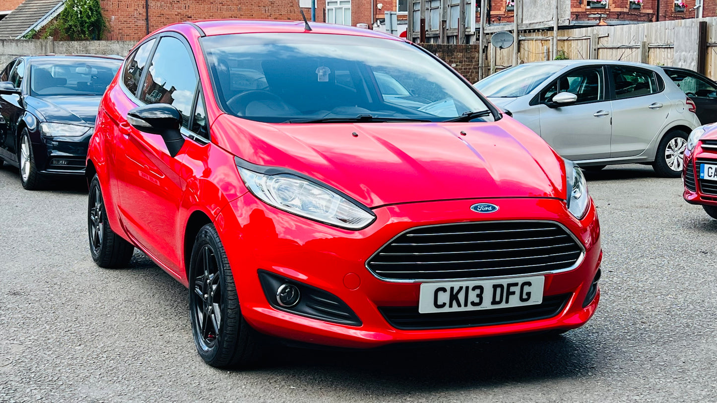 Ford Fiesta Zetec 1.25L 2013 3dr