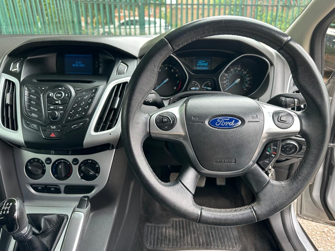 Ford Focus 1.6L Zetec 2011