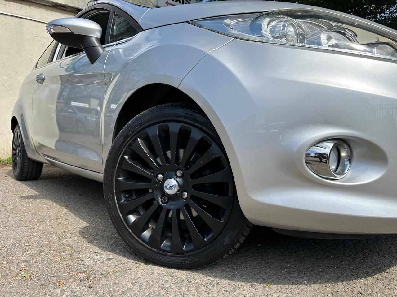 Ford Fiesta 1.4 Automatic 2009