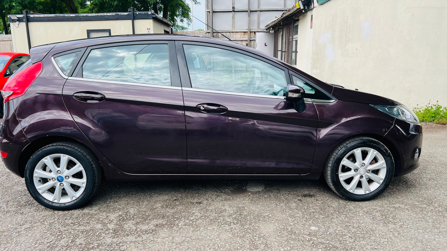 Ford Fiesta 1.4L Automatic 2011 5dr