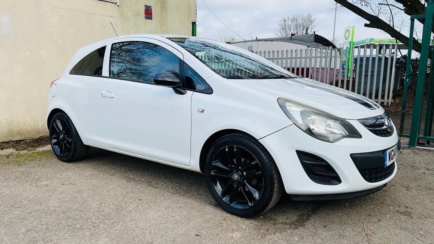 Vauxhall Corsa 1.2 16V Sting Euro 5 3dr image 4