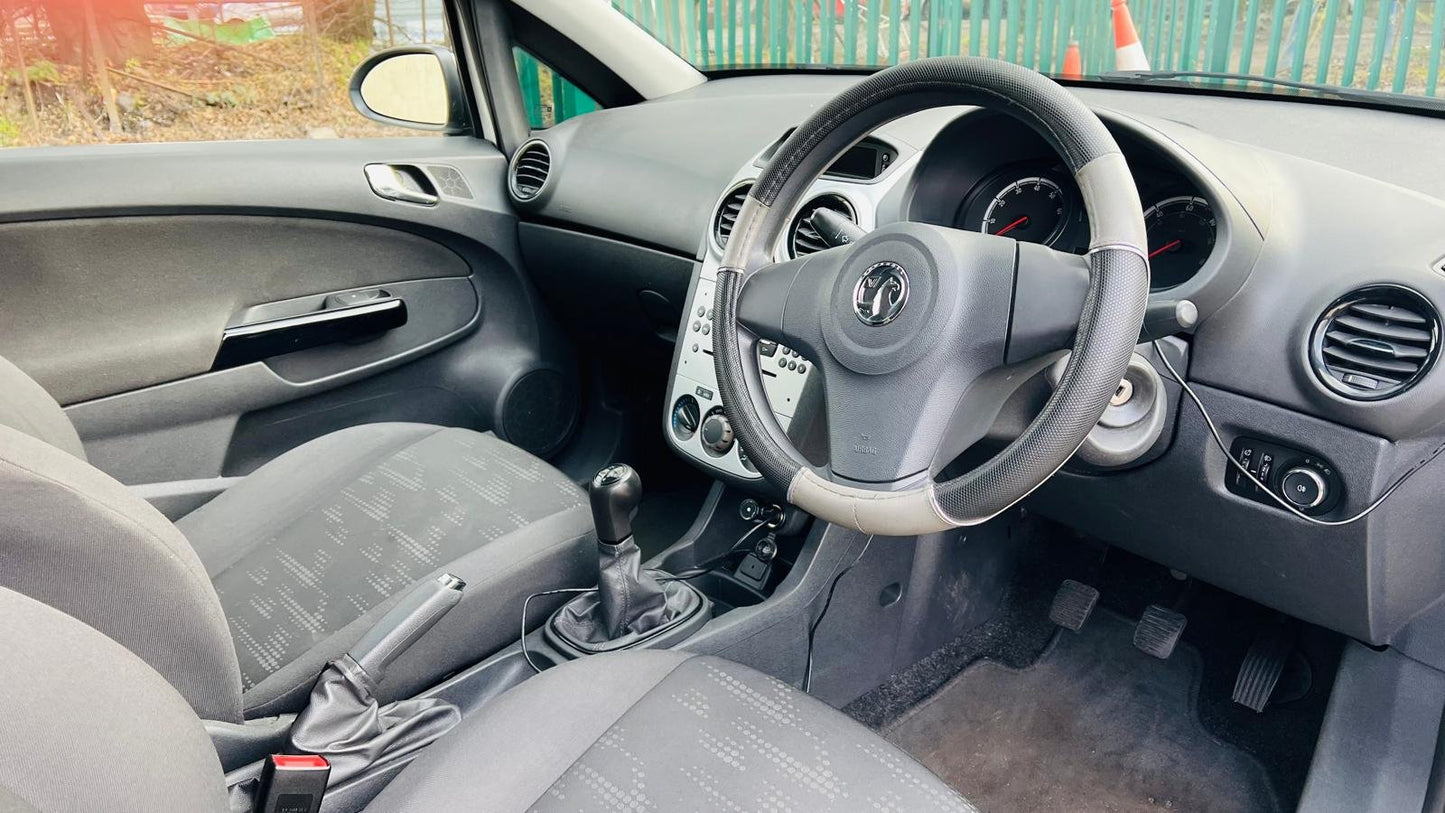 Vauxhall Corsa 1.2 16V Sting Euro 5 3dr image 17