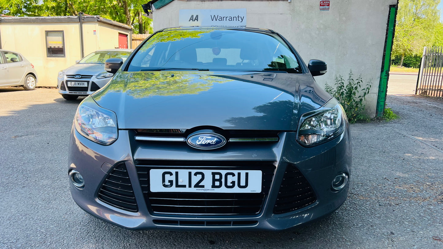 Ford Focus 1.6L Titanium 2012