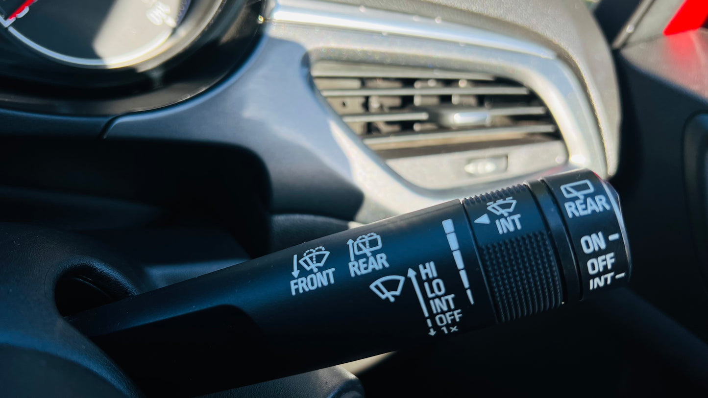 Vauxhall Corsa 1.4i ecoFlex Excite 2015 5dr