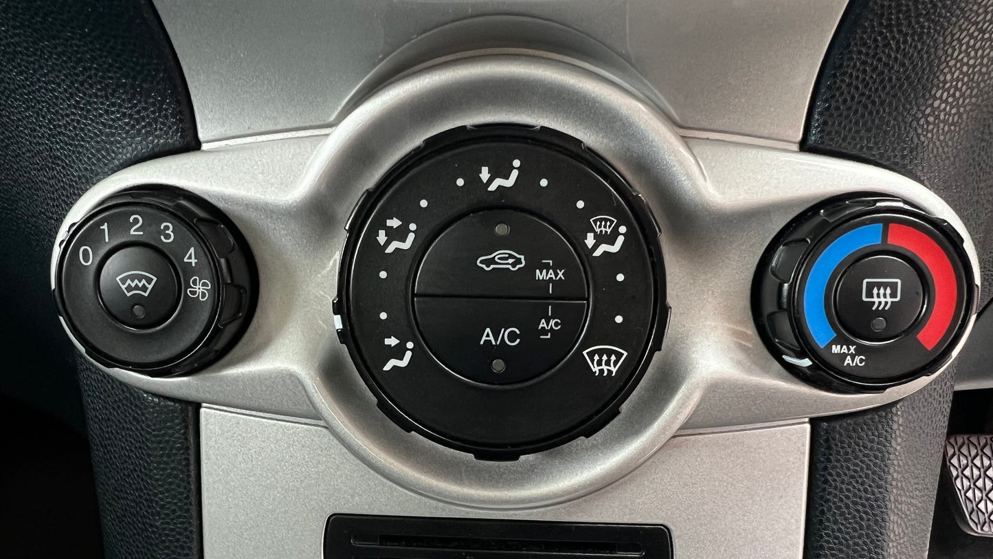Ford Fiesta 1.4 2011 Automatic 5dr