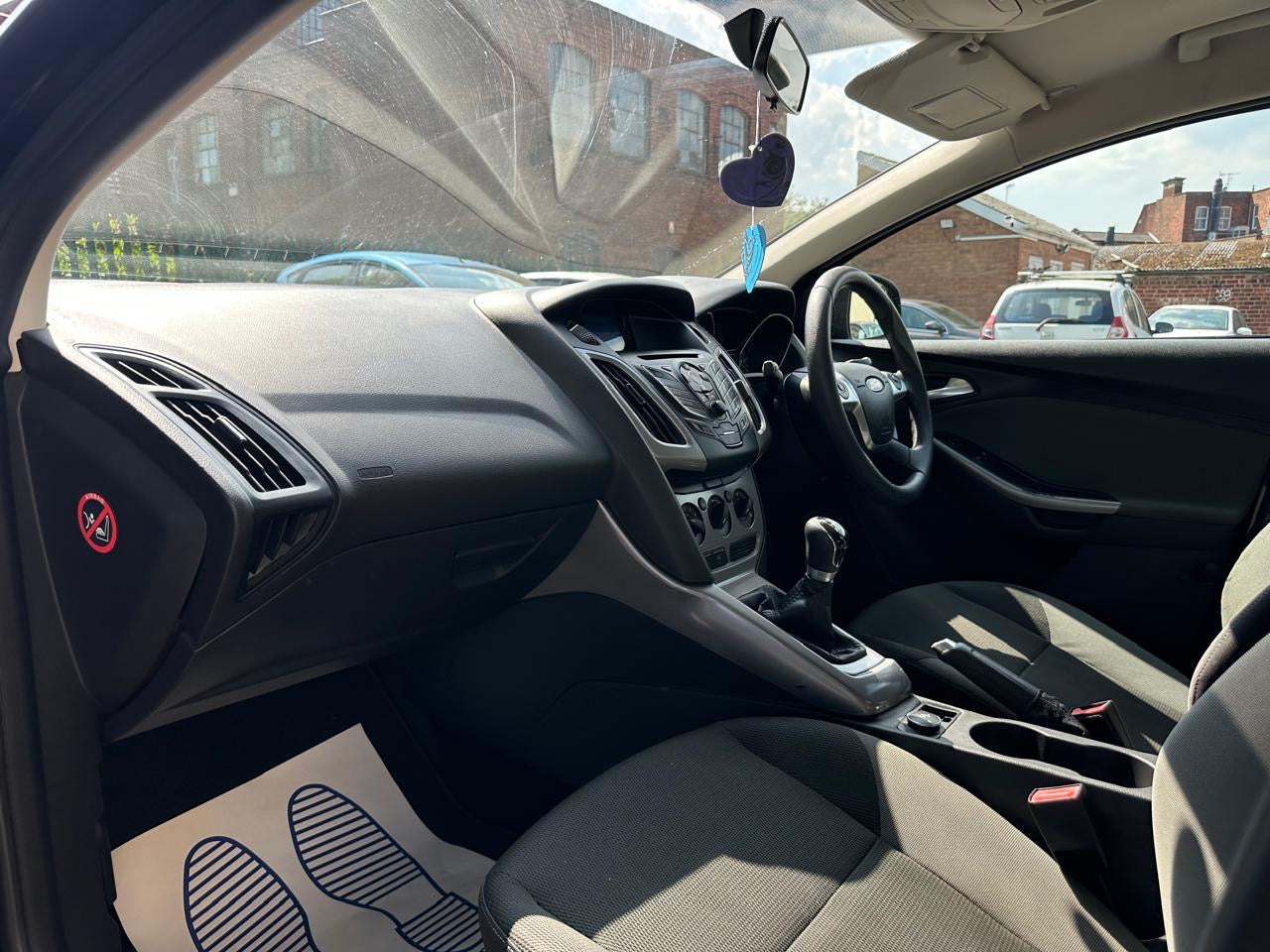 Ford Focus 1.6 Edge 2011 5dr