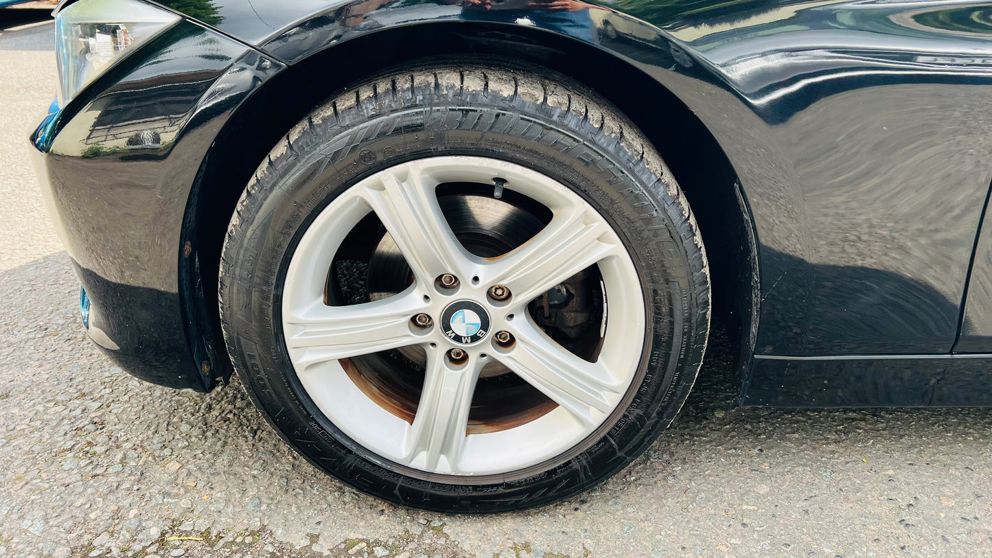 BMW 3 Series 2.0 320i SE Petrol