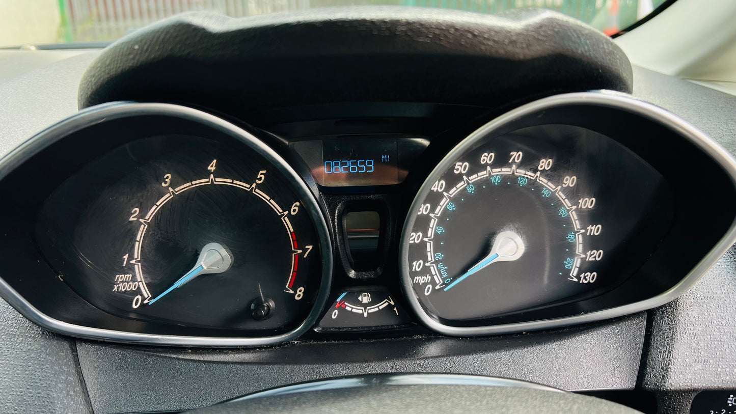 Ford Fiesta Zetec 1.25L 2013 3dr