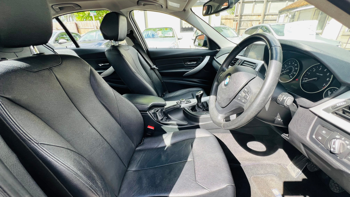 BMW 3 Series 2.0 320i SE Petrol
