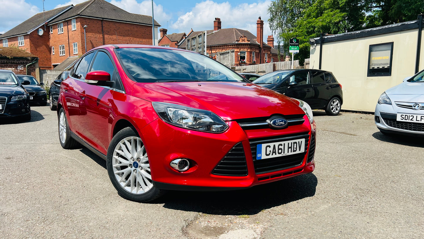 Ford Focus 1.6L Petrol ZETEC 5dr