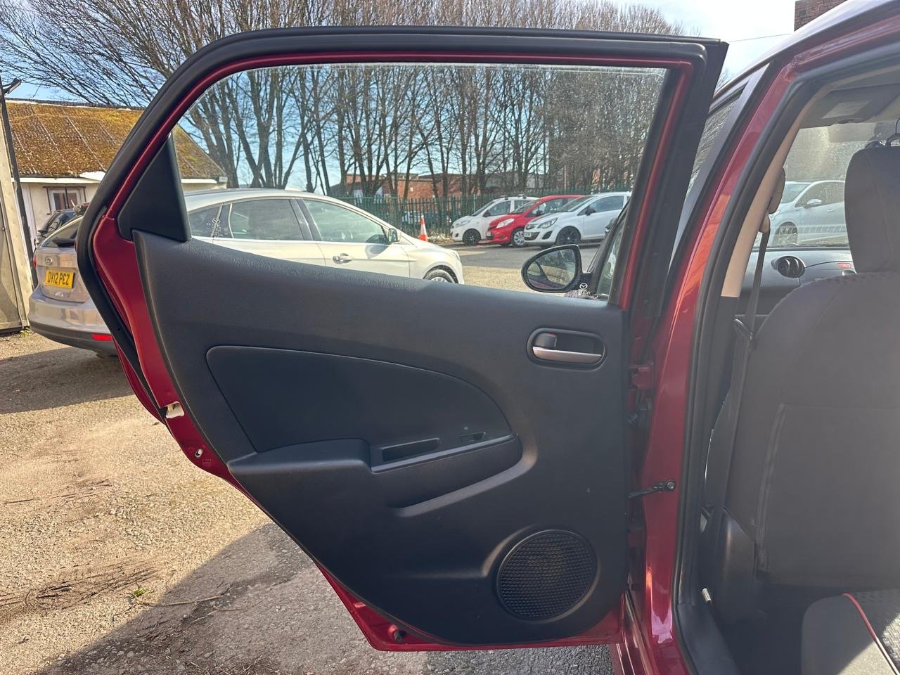 Mazda Mazda2 1.3L Petrol 2011 image 39