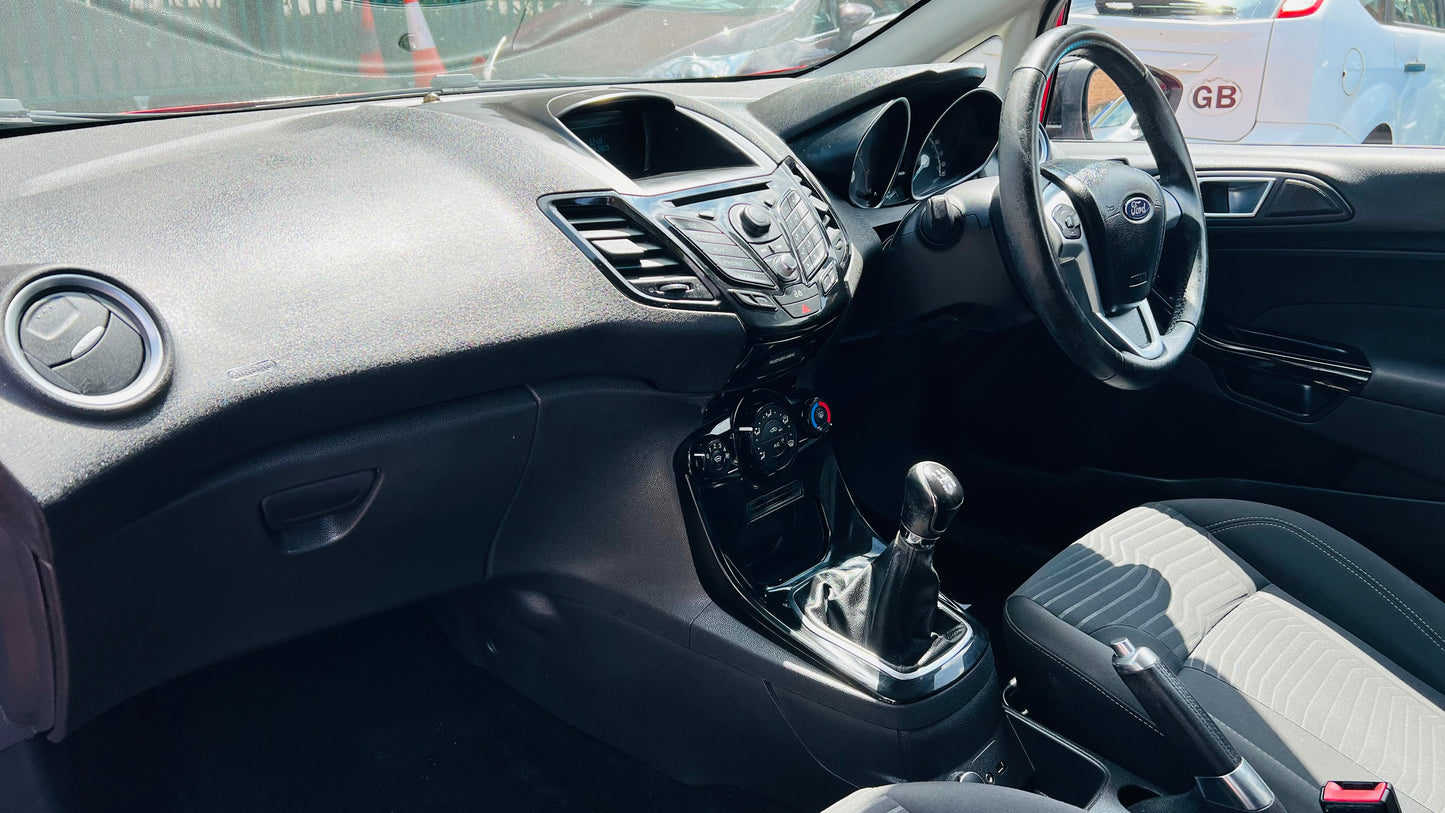 Ford Fiesta Zetec 1.25L 2013 3dr