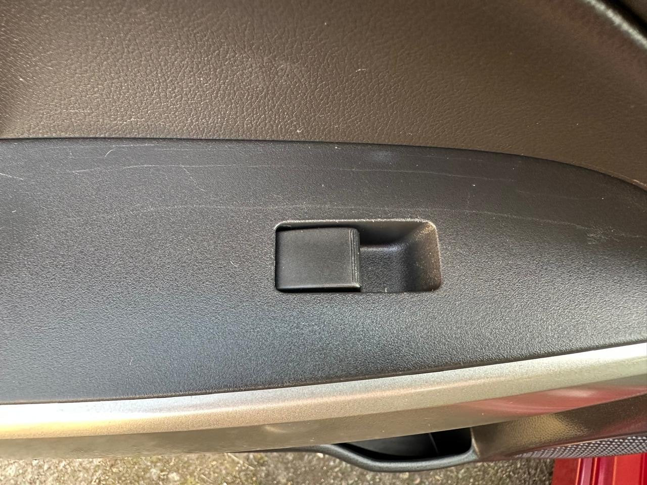 Mazda Mazda2 1.3L Petrol 2011 image 23