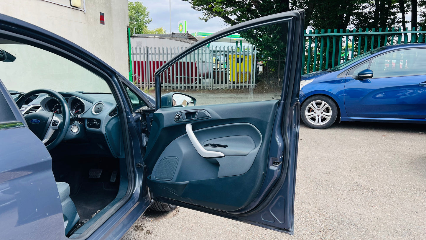 Ford Fiesta 1.4L Titanium Automatic 5dr