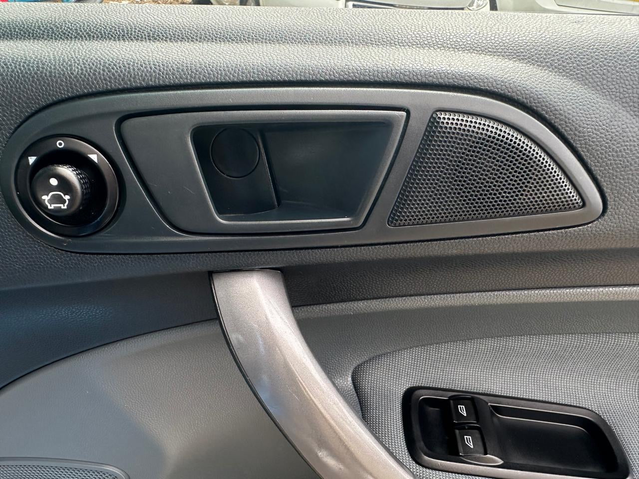 Ford Fiesta 1.4L 2009 Automatic 5dr