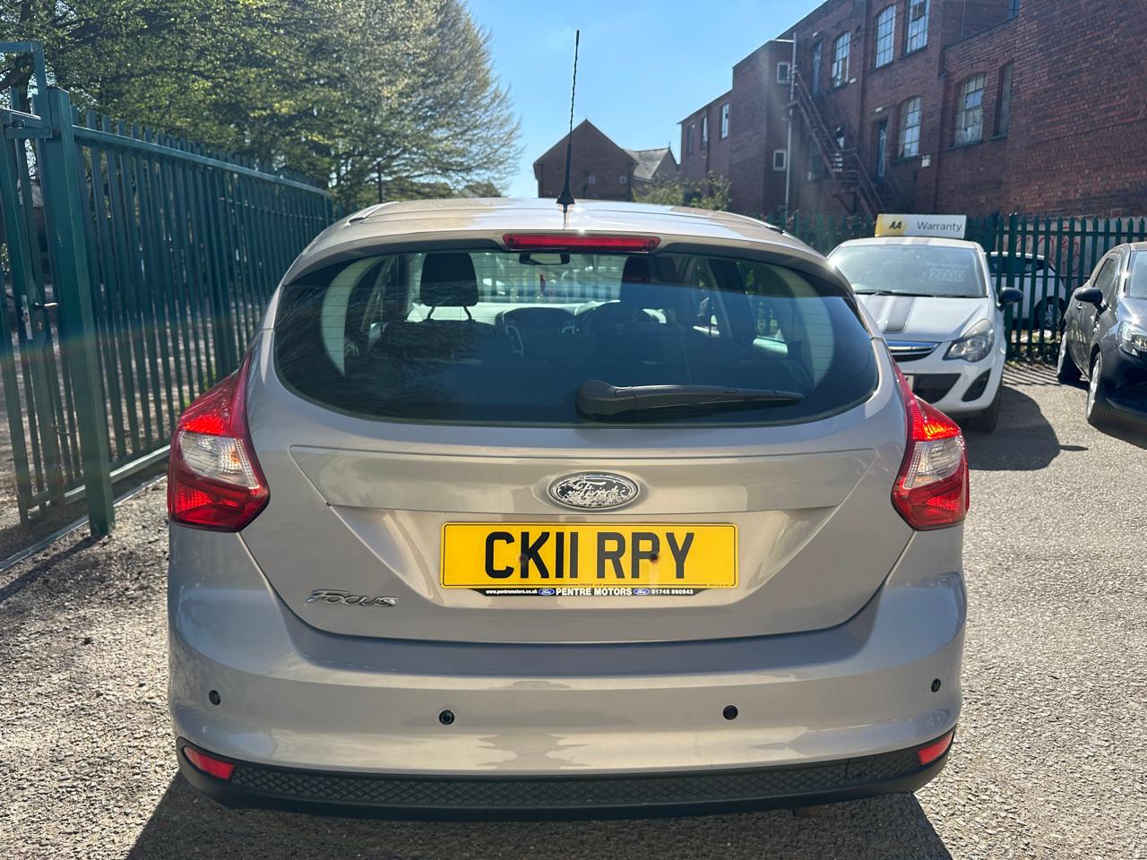 Ford Focus 1.6 Zetec Euro 5 5dr