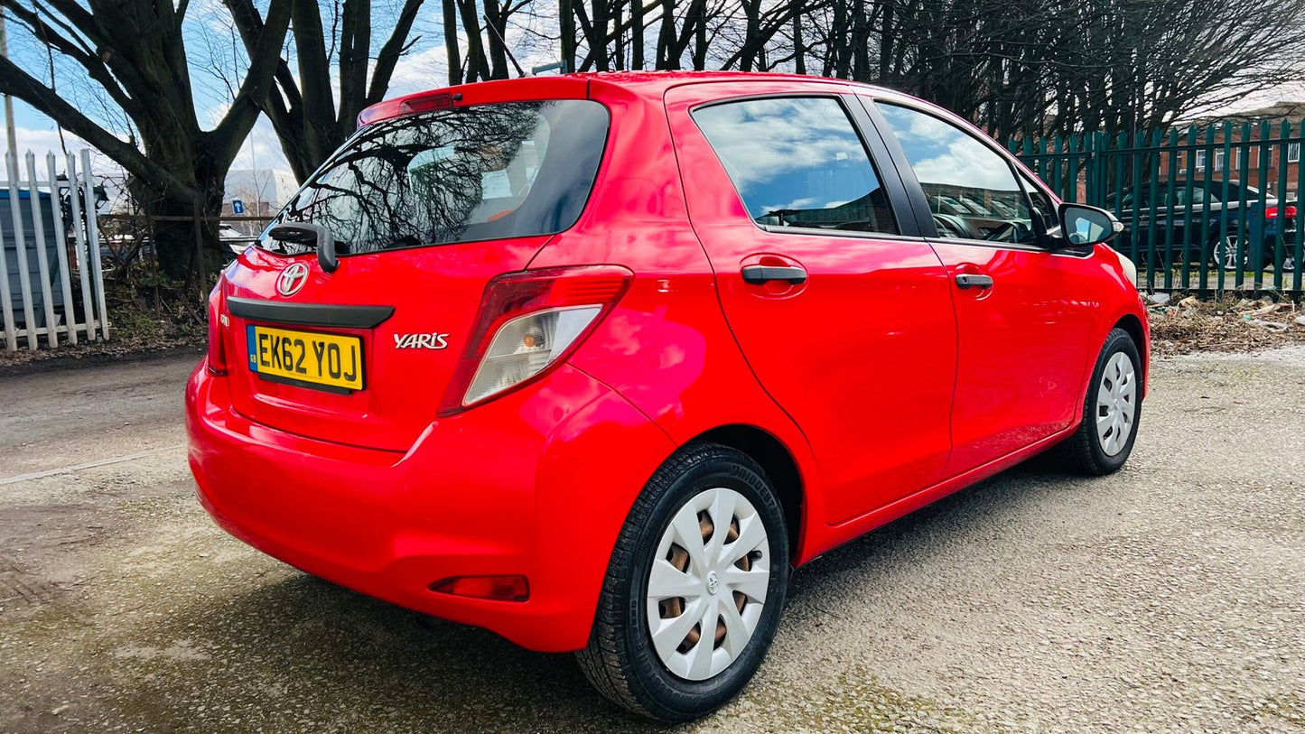 Toyota Yaris 1.0L Petrol 5dr 2012 image 7