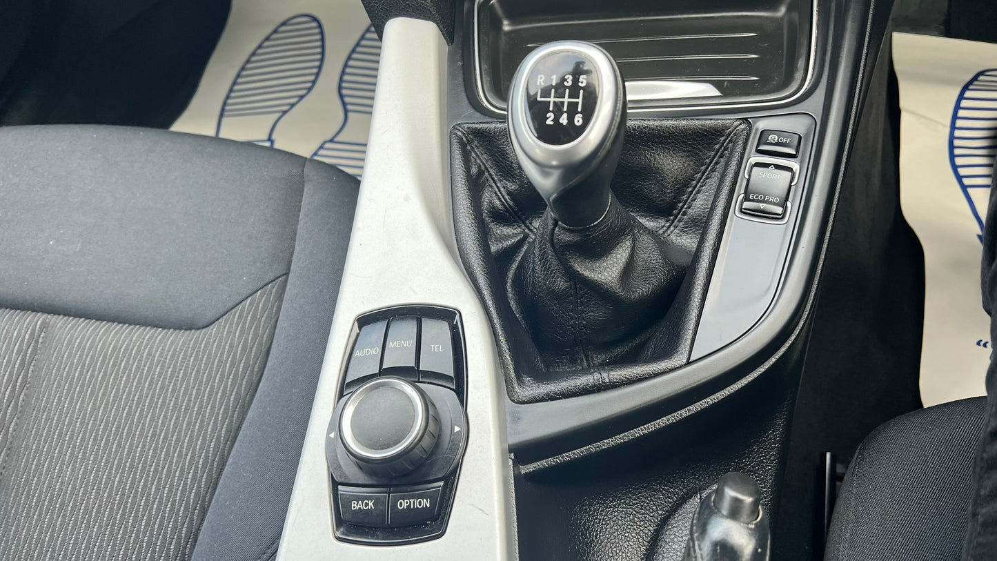 BMW 3 Series 2.0L 320i SE Saloon 2012