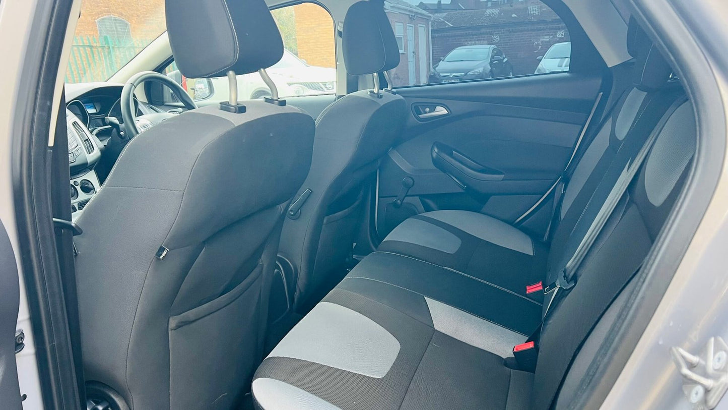 Ford Focus 1.6L Petrol 2011 image 29