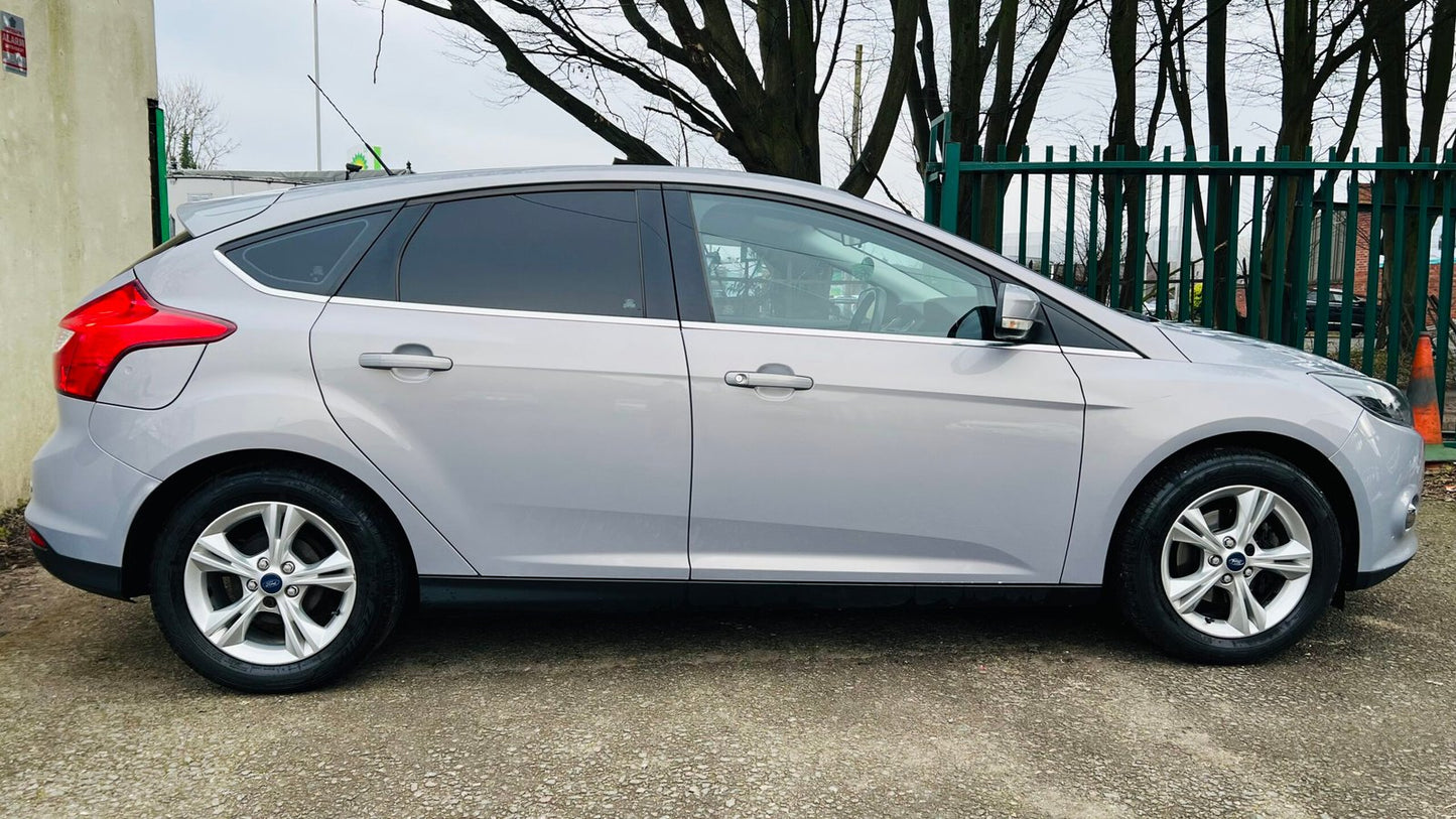 Ford Focus 1.6L Petrol 2011 image 7