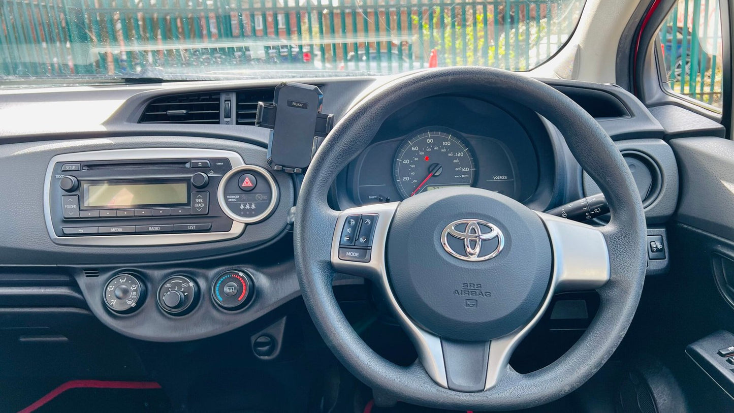 Toyota Yaris 1.0L Petrol 5dr 2012 image 10