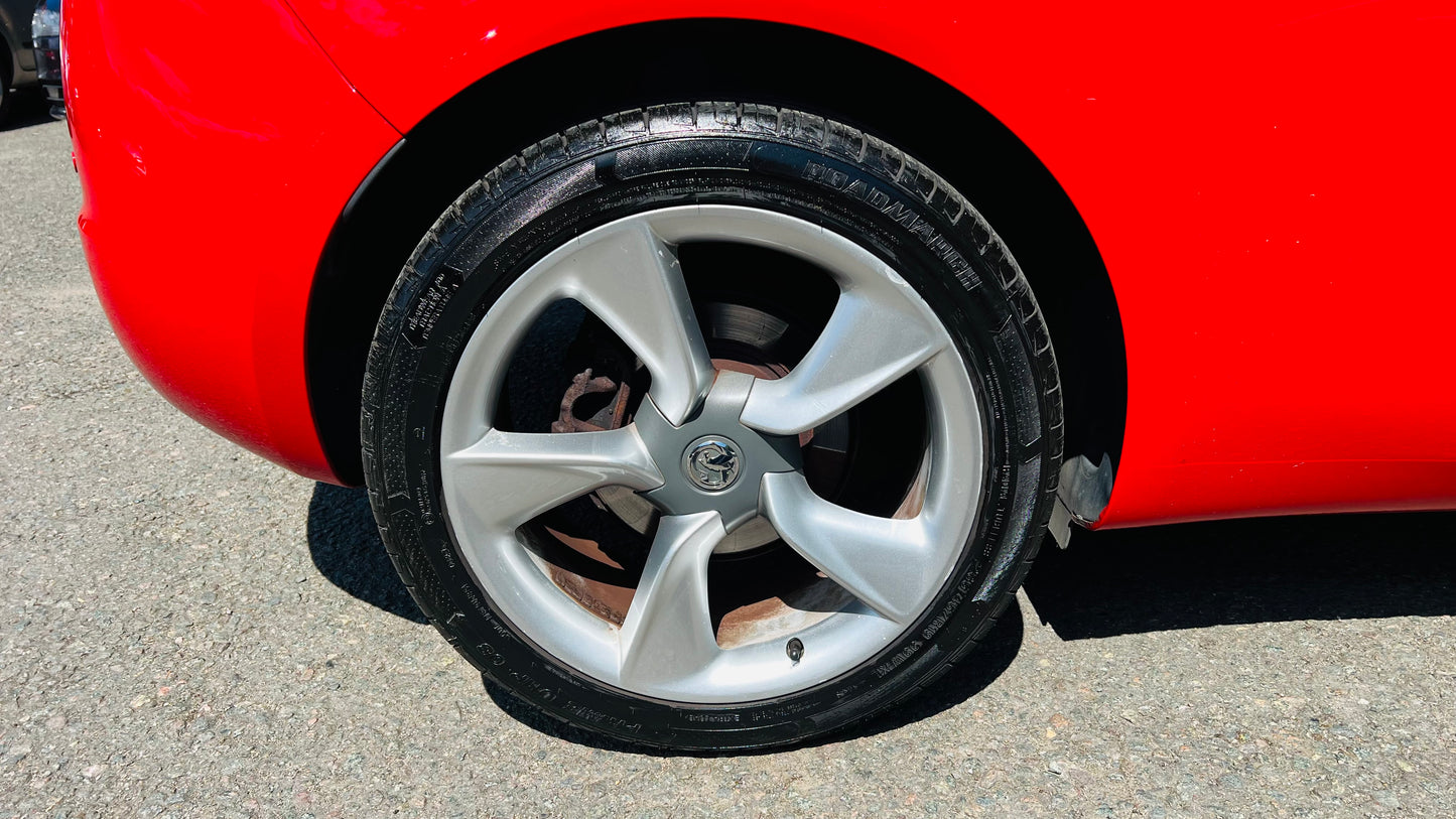 Vauxhall Astra GTC 1.4L 2013 3dr