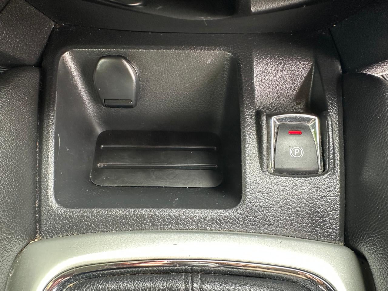 Nissan Qashqai 1.2 DIG-T Visia 2WD 2014