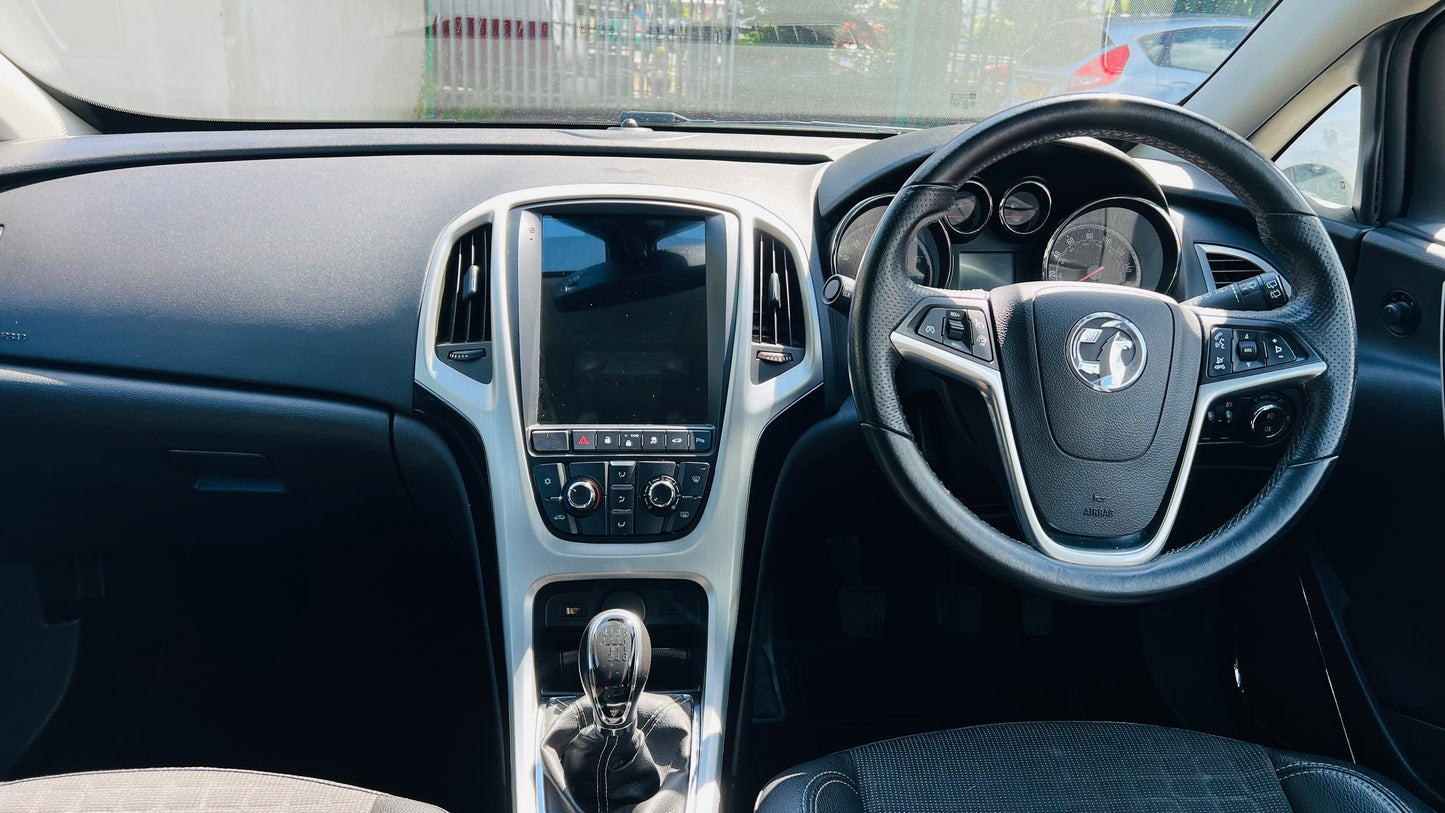 Vauxhall Astra GTC 1.4T SRi 3dr