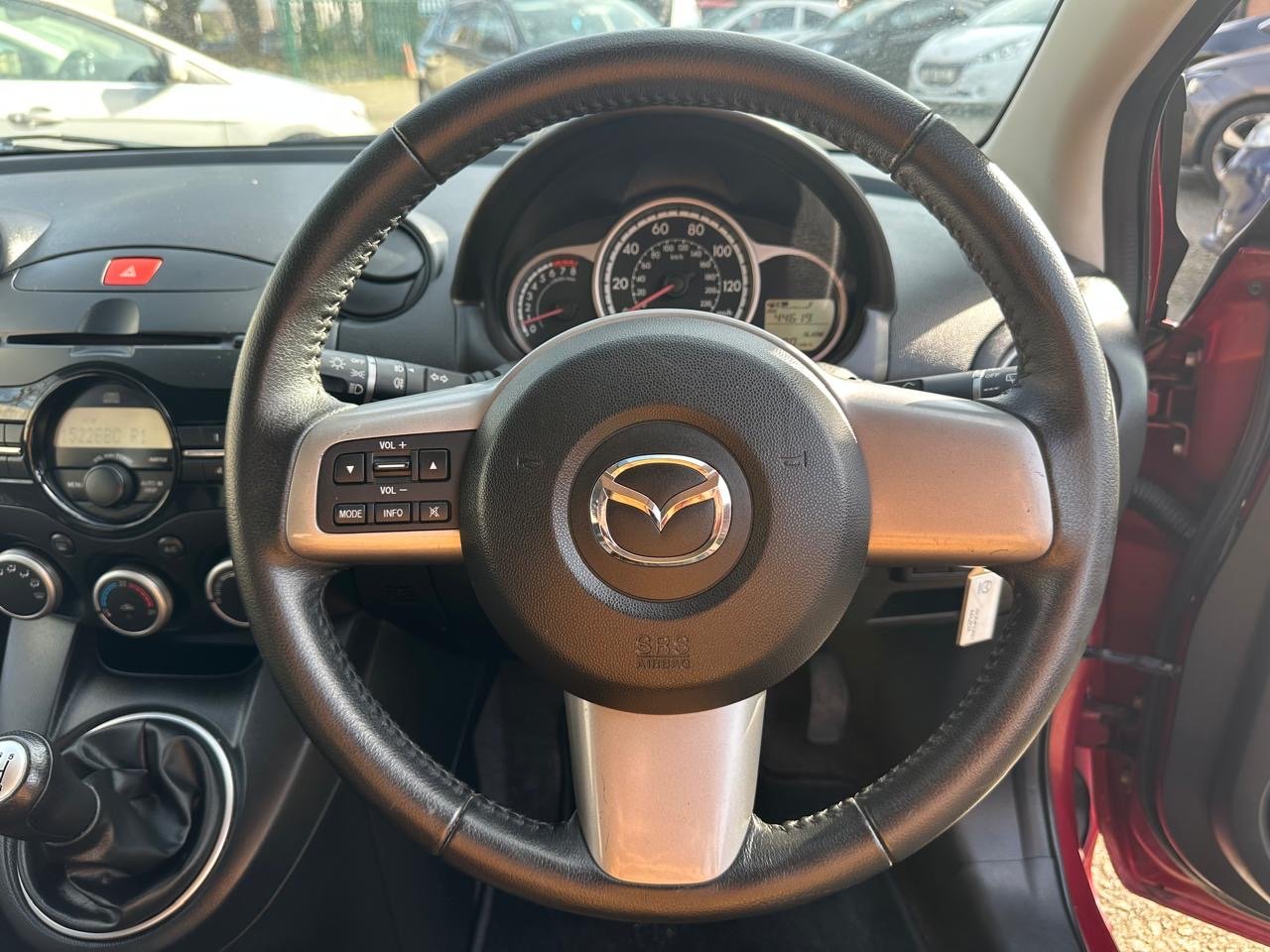 Mazda Mazda2 1.3L Petrol 2011 image 11