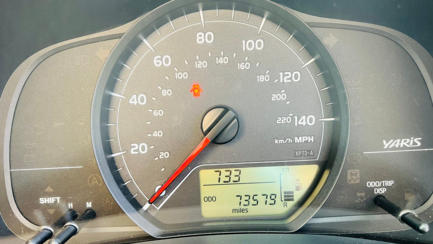 Toyota Yaris 1.0L Petrol 5dr 2012 image 18