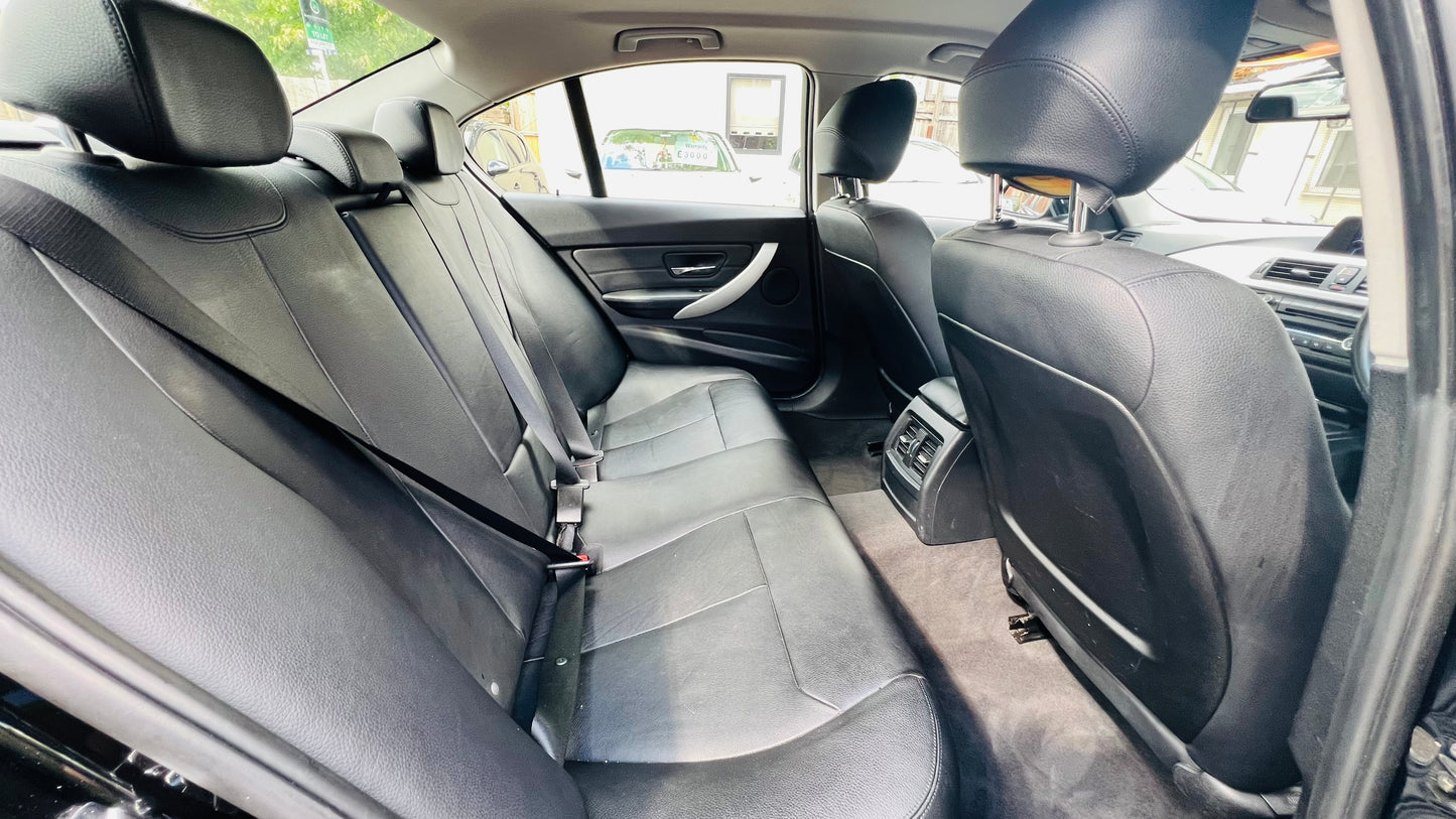 BMW 3 Series 2.0 320i SE Petrol