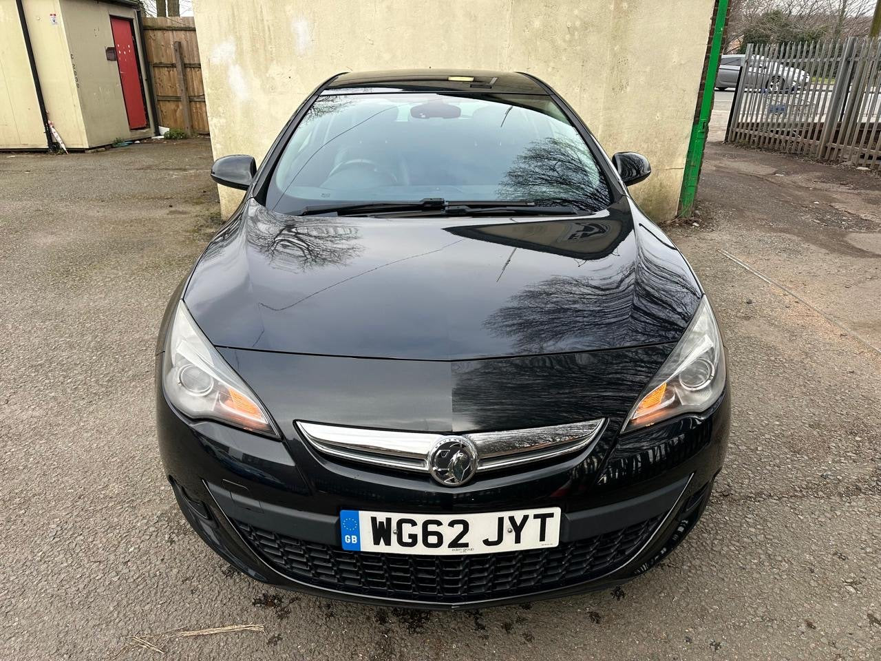 Vauxhall Astra GTC 1.6L Turbo SRI Petrol image 1
