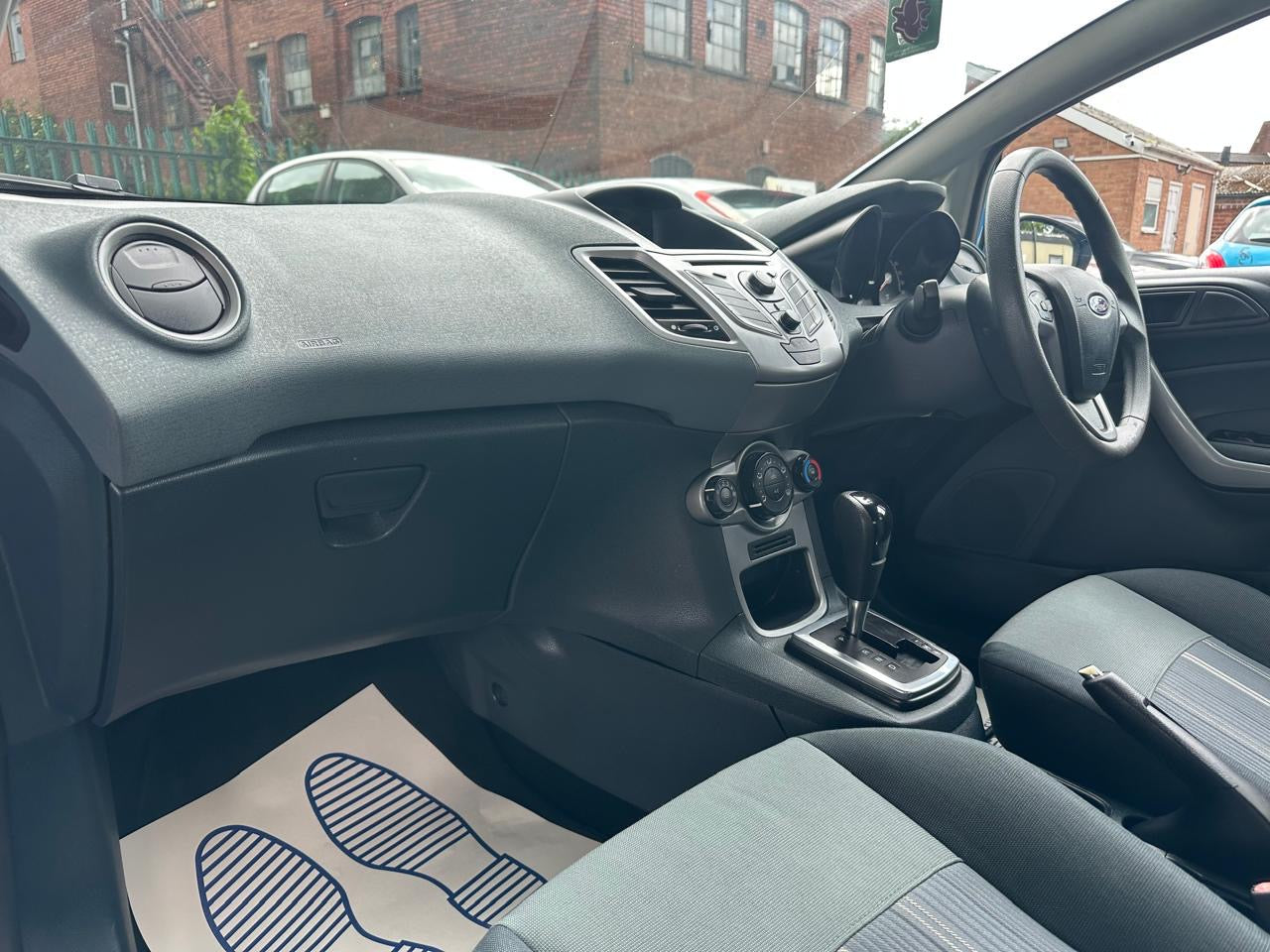 Ford Fiesta 1.4L 2009 Automatic 5dr
