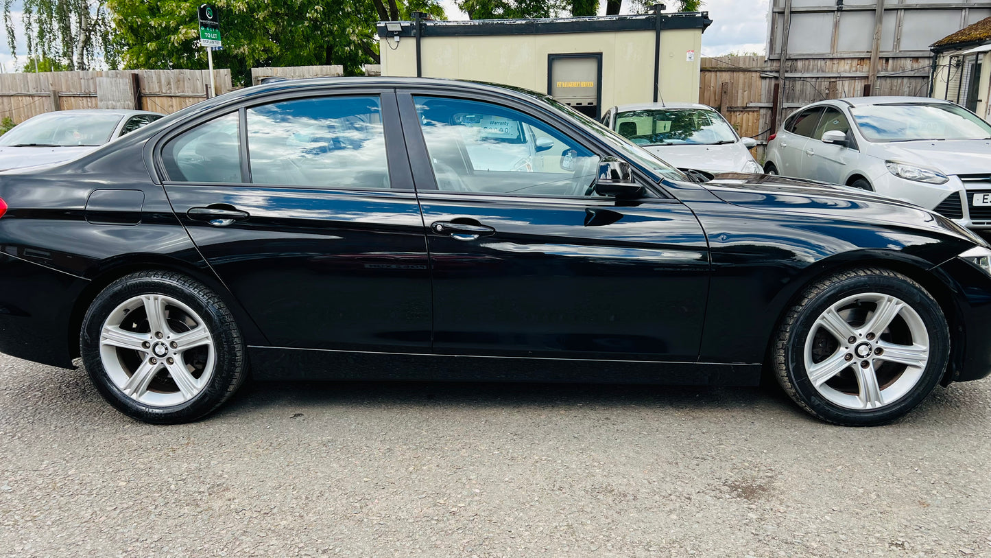 BMW 3 Series 2.0 320i SE Petrol