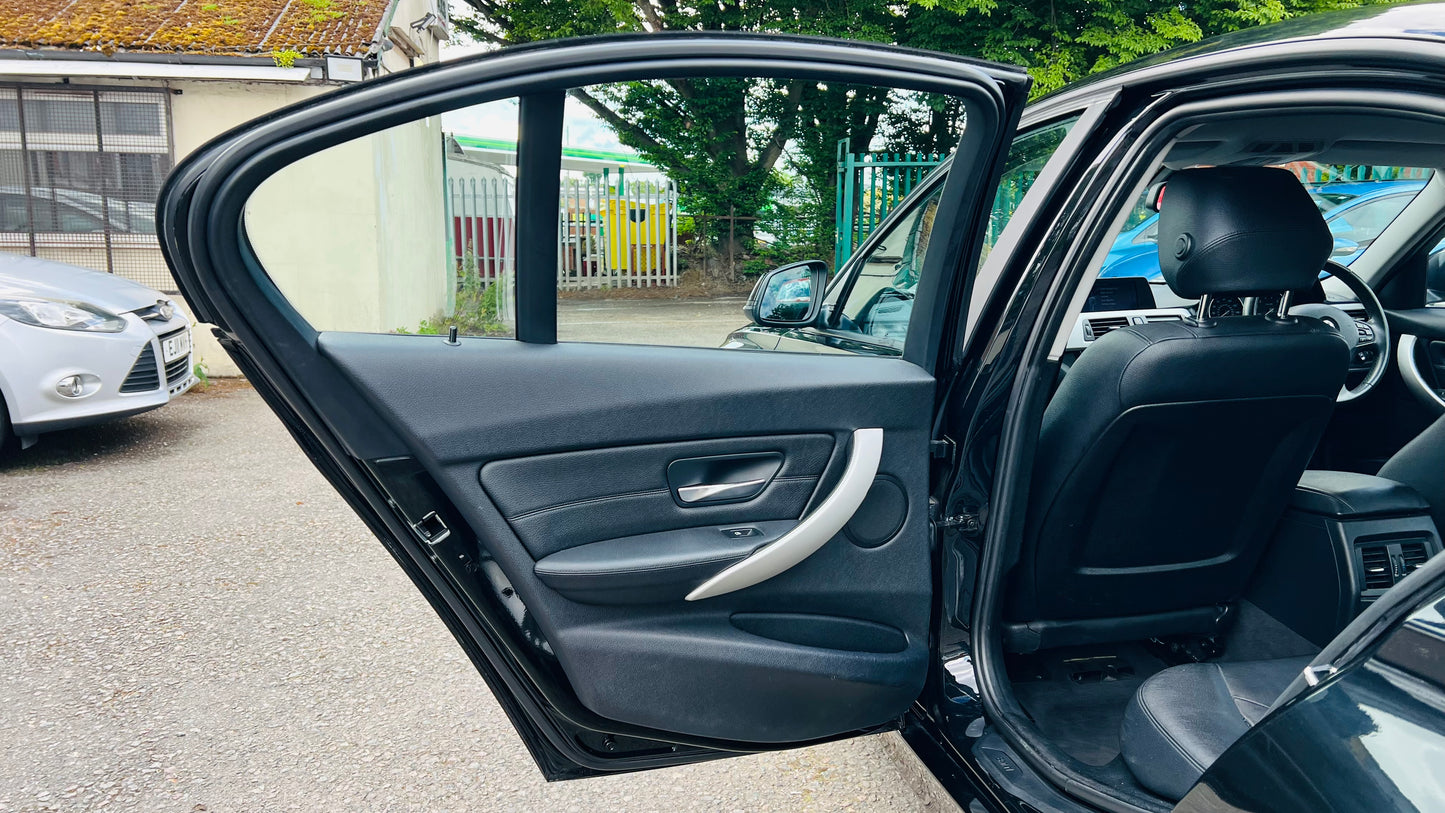 BMW 3 Series 2.0 320i SE Petrol