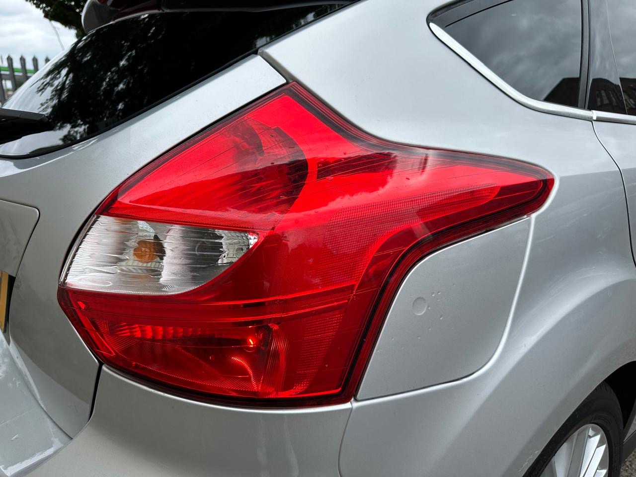 Ford Focus 1.6L Zetec 2011