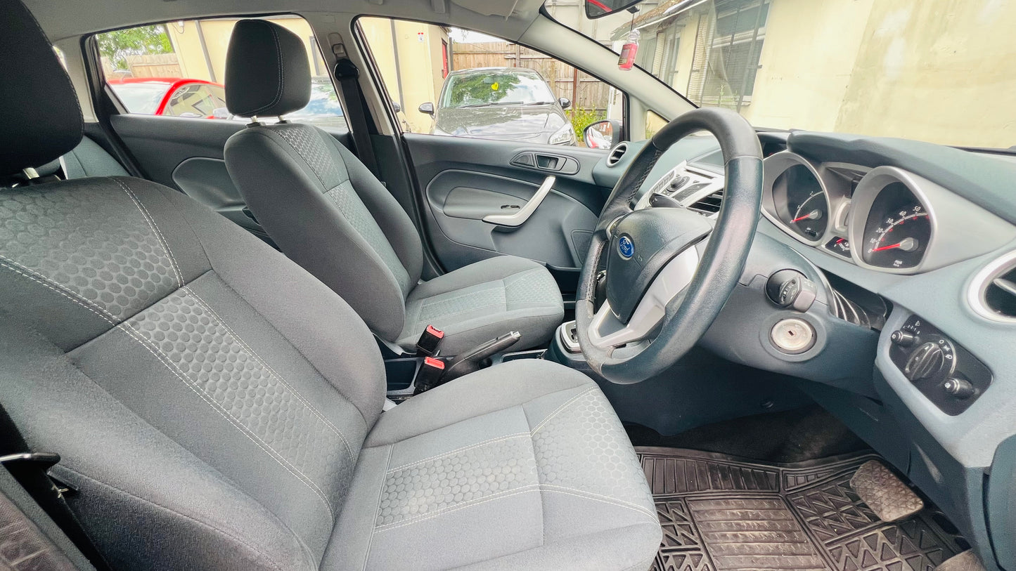 Ford Fiesta 1.4L Automatic 2011 5dr