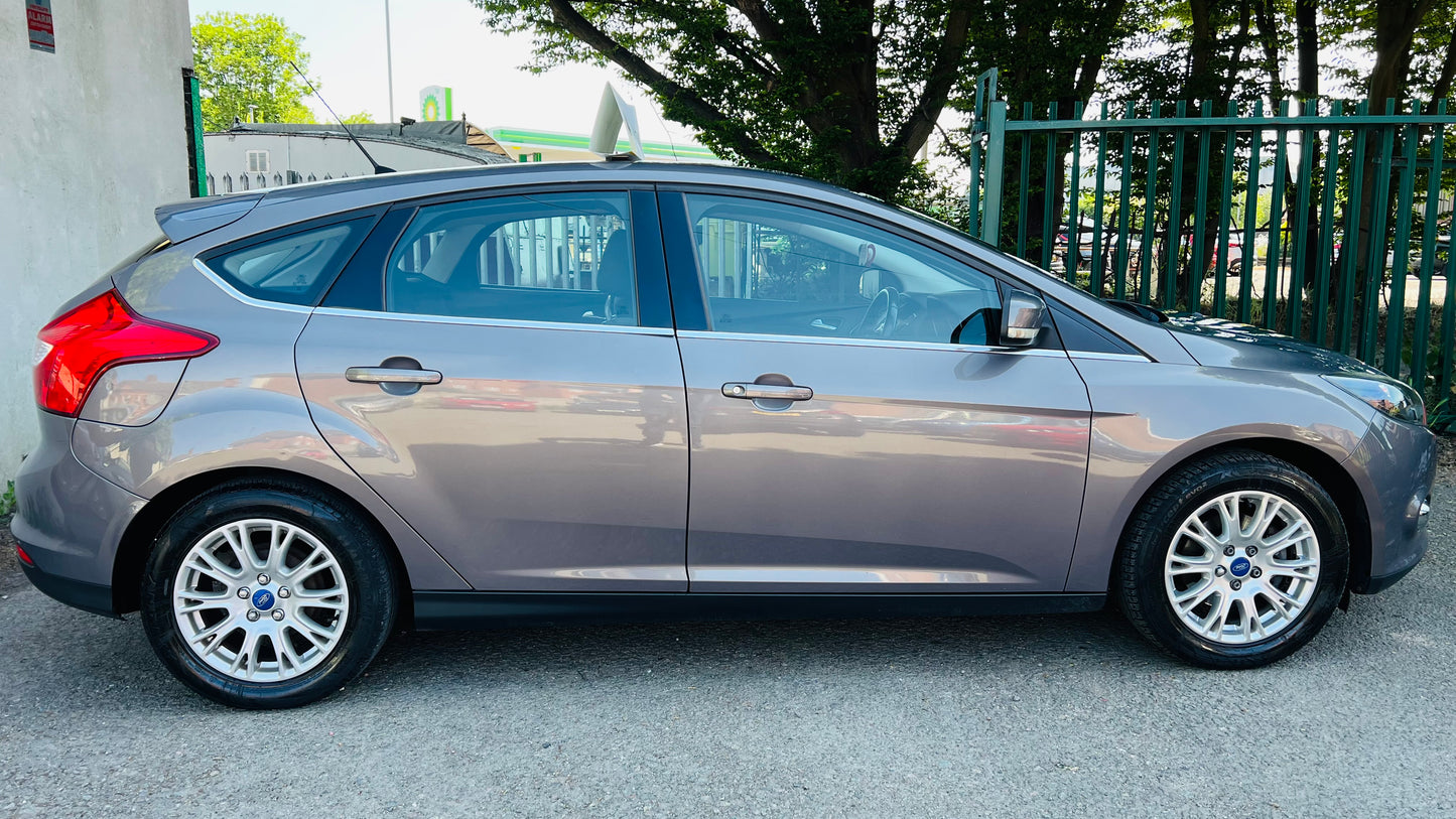 Ford Focus 1.6L Titanium 2012