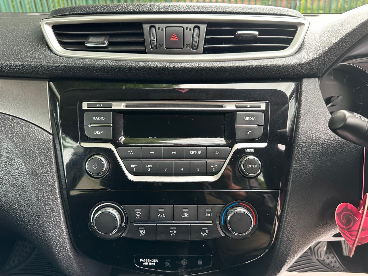 Nissan Qashqai 1.2 DIG-T Visia 2WD 2014