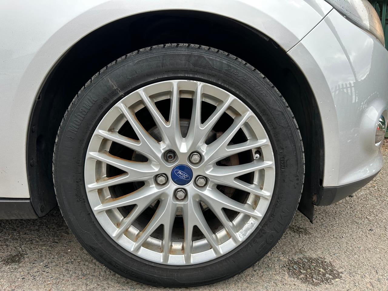 Ford Focus 1.6L Zetec 2011
