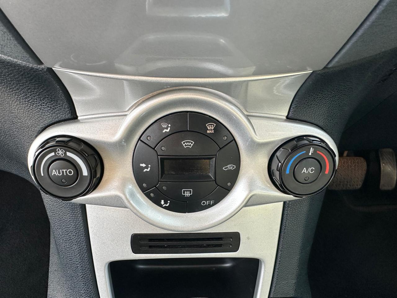 Ford Fiesta 1.4 Automatic 2009