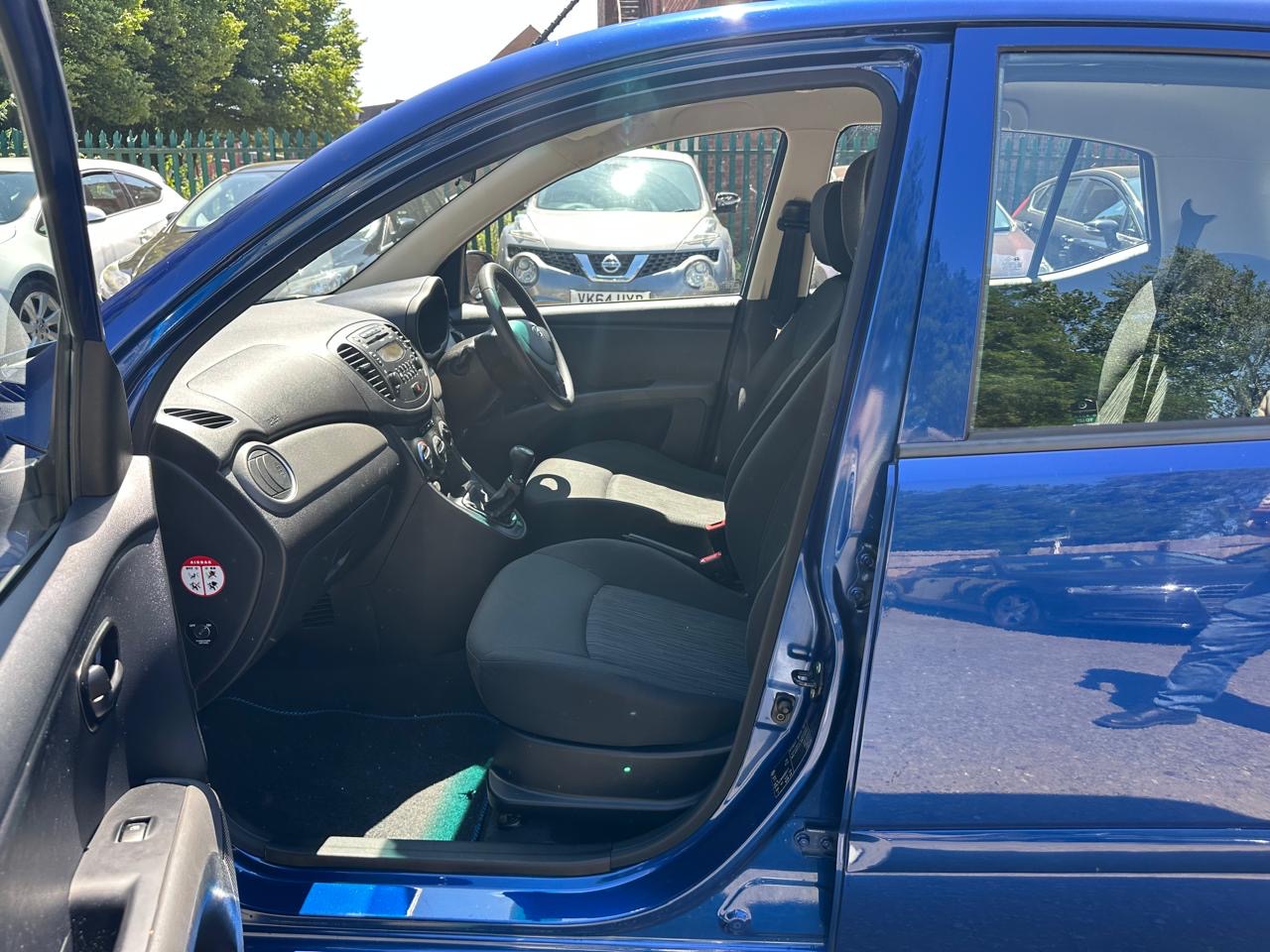 Hyundai i10 1.2L 2012 5dr