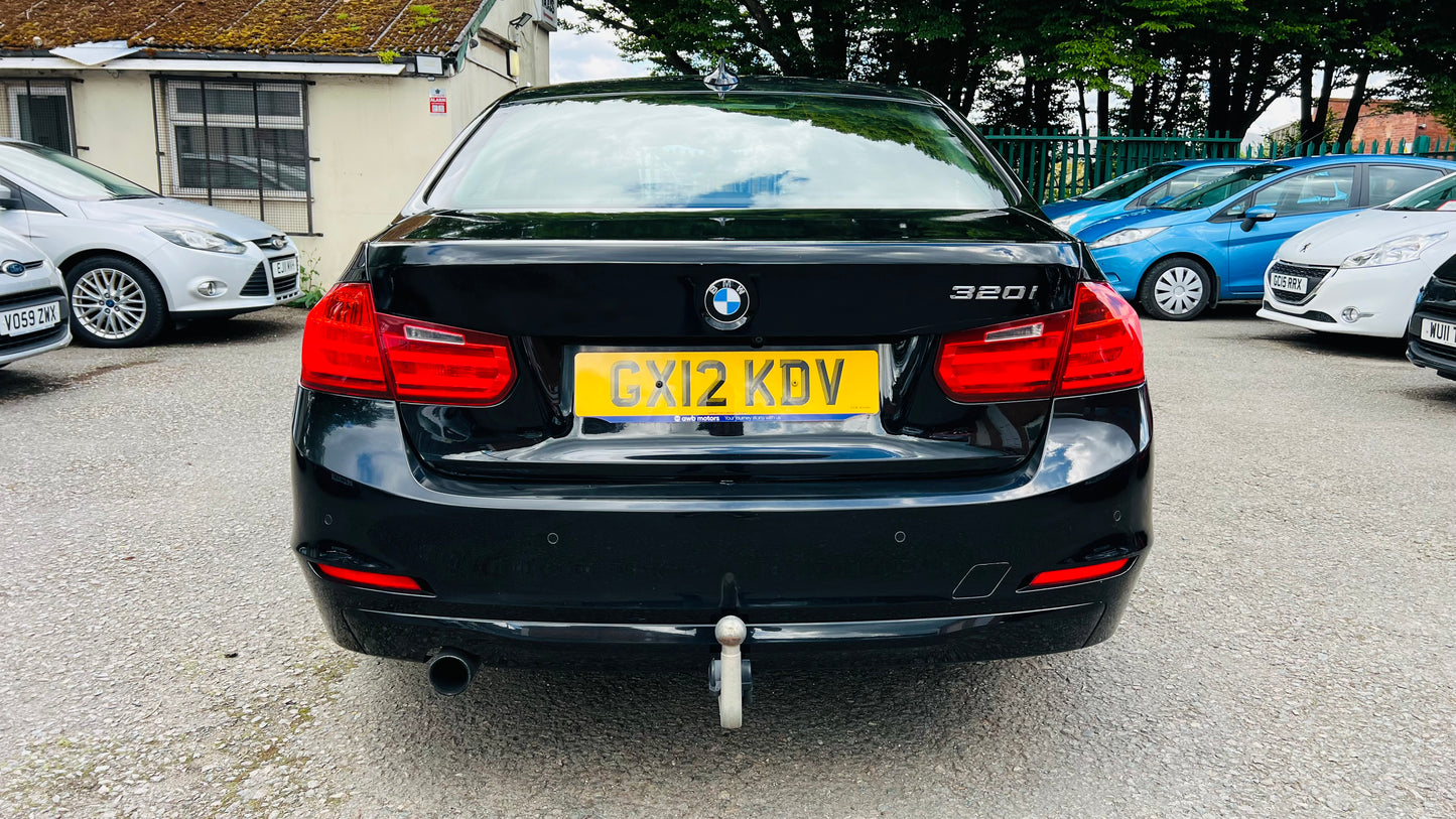 BMW 3 Series 2.0 320i SE Petrol