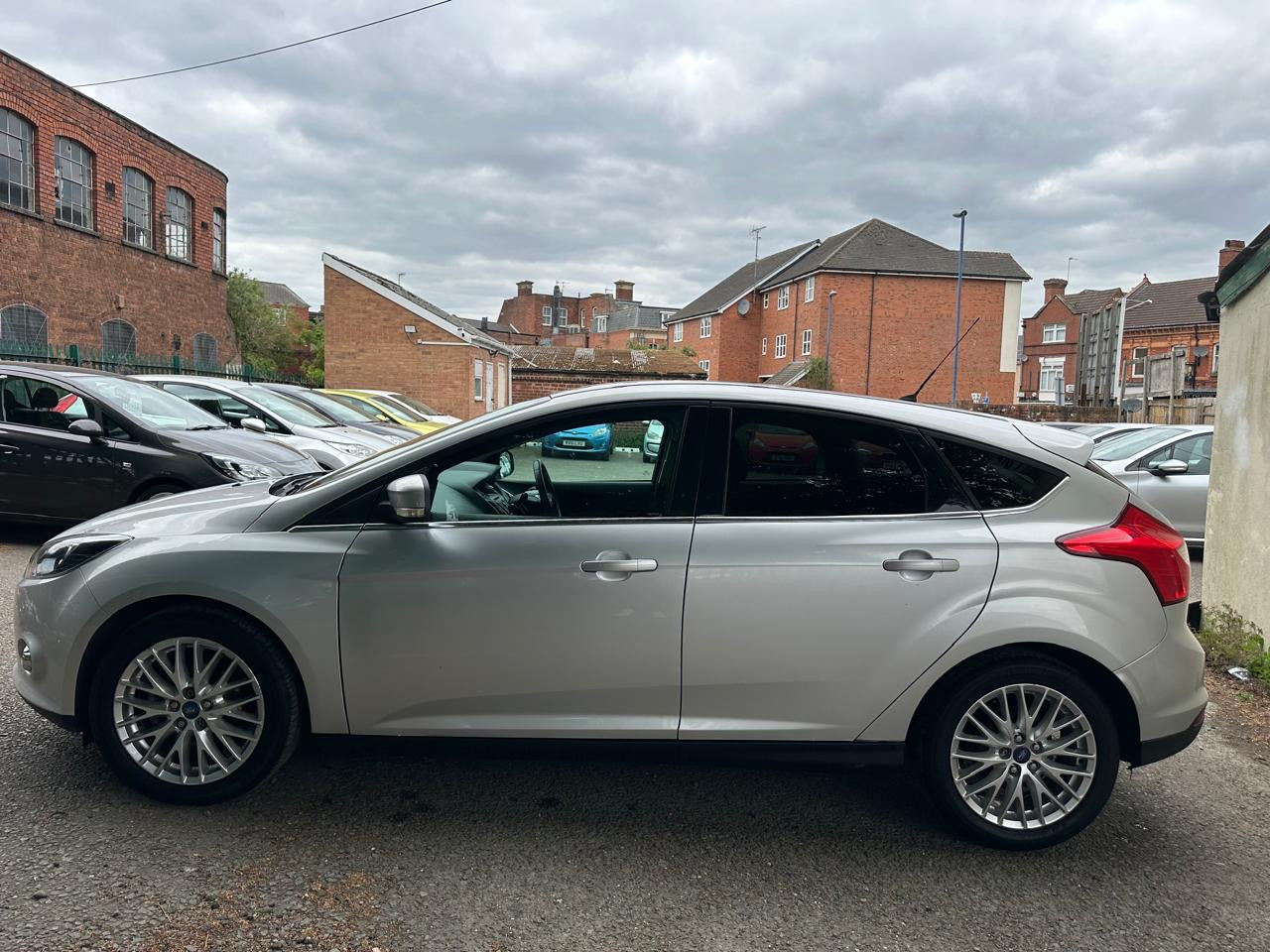 Ford Focus 1.6L Zetec 2011