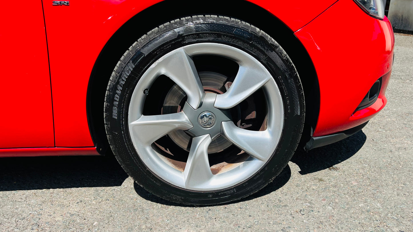 Vauxhall Astra GTC 1.4L 2013 3dr